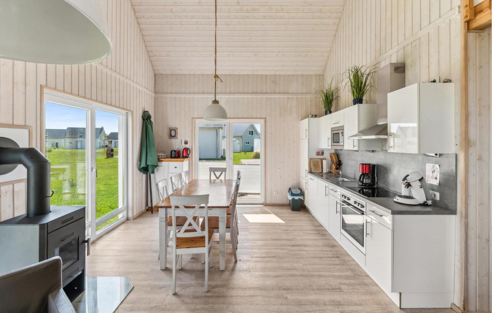 Beach Front Home In Ostseeresort Olpenitz Buitenkant foto